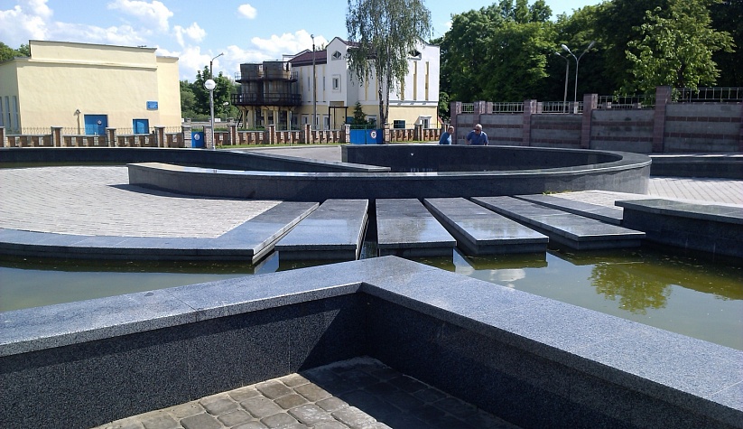 Фонтан в г. Пинске